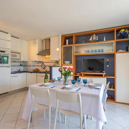 Parc De Pontaillac-28 By Interhome Apartment